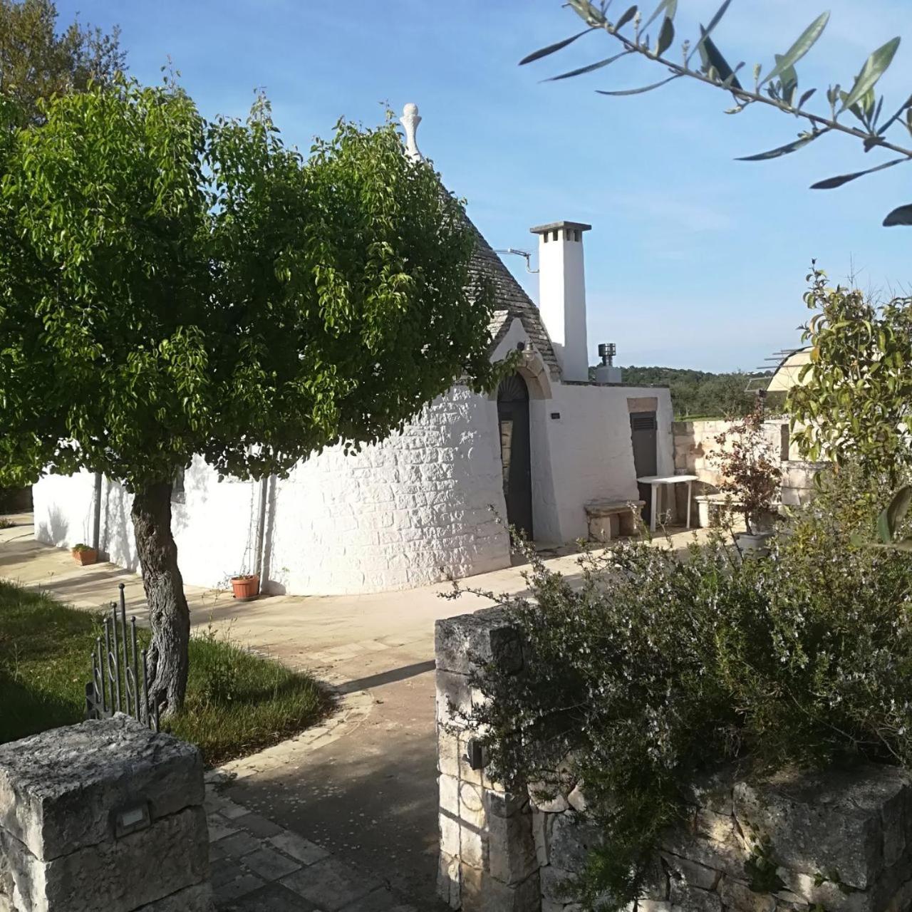 ロコロトンド Trulli Manuelaヴィラ エクステリア 写真